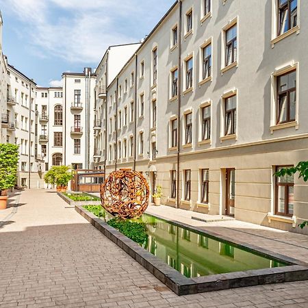 Gold City Point Piotrkowska 37 وودج المظهر الخارجي الصورة