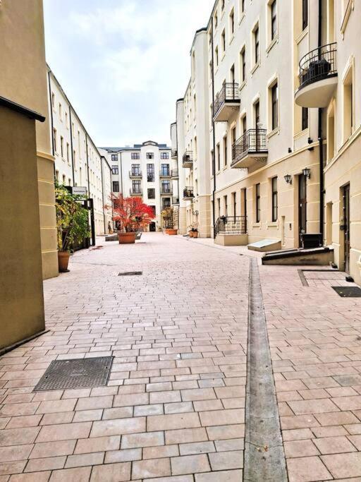 Gold City Point Piotrkowska 37 وودج المظهر الخارجي الصورة