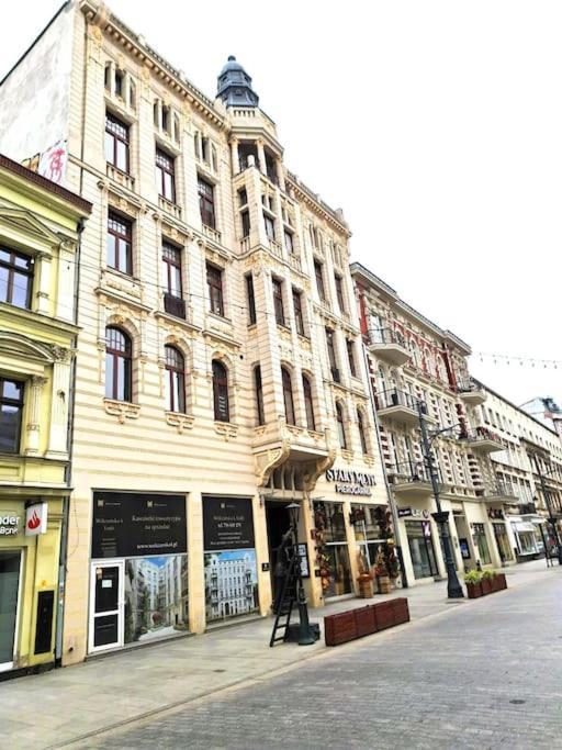 Gold City Point Piotrkowska 37 وودج المظهر الخارجي الصورة