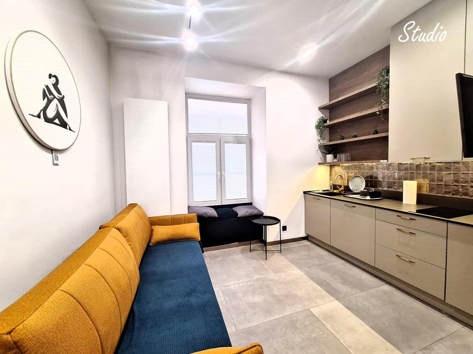 Gold City Point Piotrkowska 37 وودج المظهر الخارجي الصورة