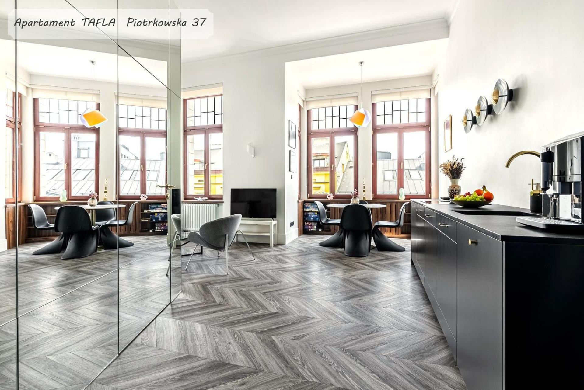 Gold City Point Piotrkowska 37 وودج المظهر الخارجي الصورة