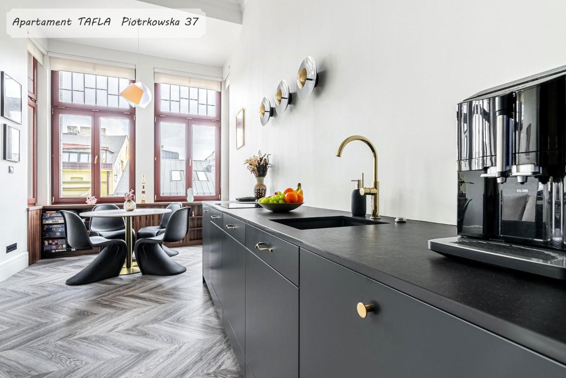 Gold City Point Piotrkowska 37 وودج المظهر الخارجي الصورة